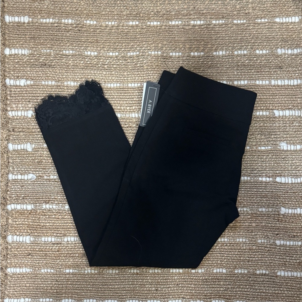 A. Byer Cropped Black Dress Pants Lace Trim Women’s size 9 Workwear NWT